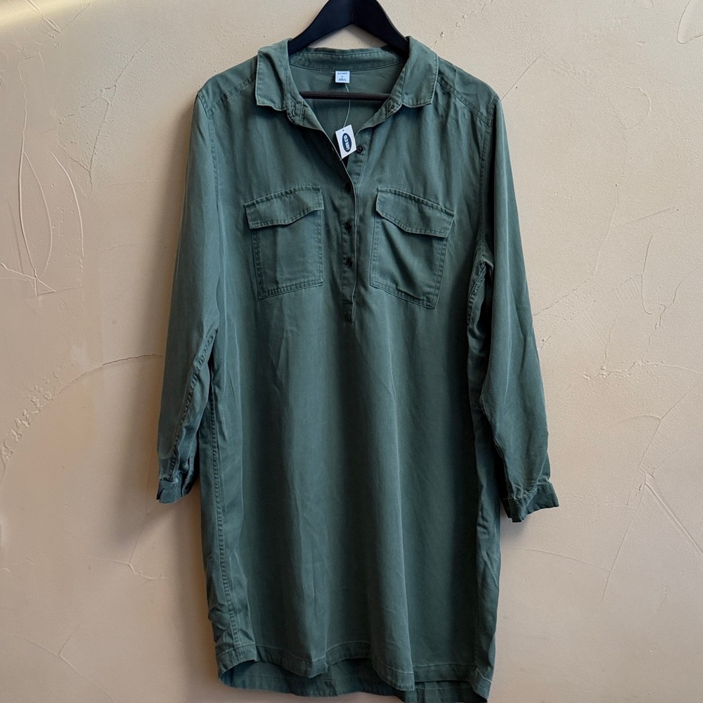 Old Navy Women's Long Sleeve Olive Dress
